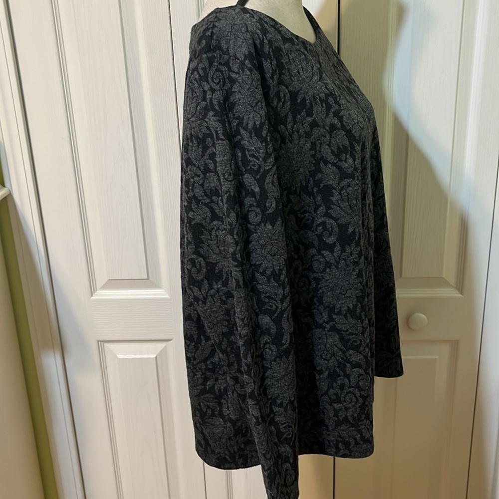 Talbots Textured Floral Top - Picture 3 of 6